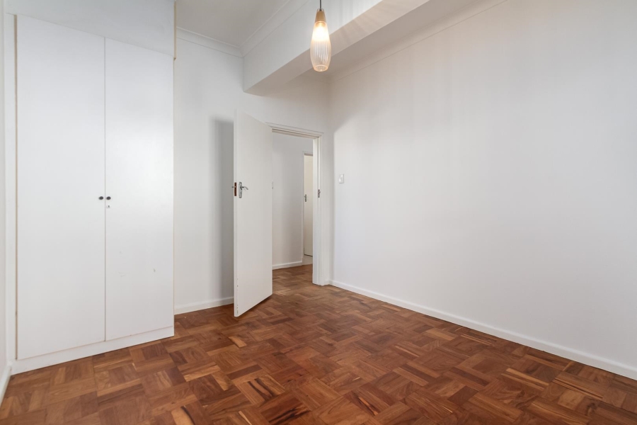 To Let 3 Bedroom Property for Rent in Sea Point Western Cape